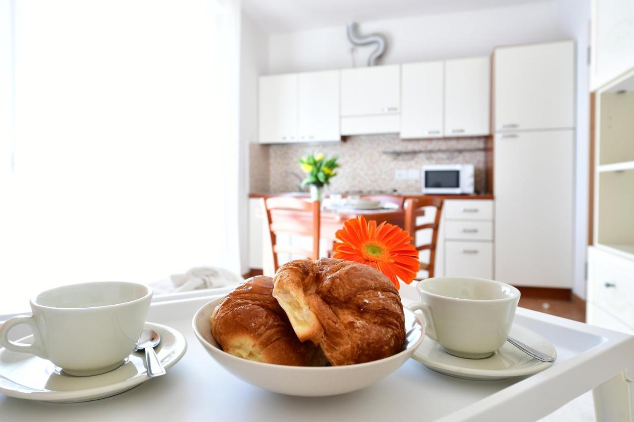 Residence Marlin Riccione Ngoại thất bức ảnh