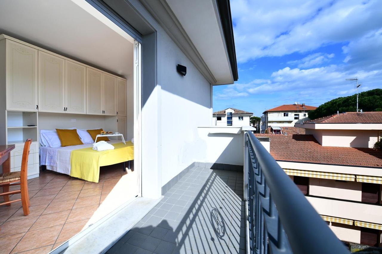 Residence Marlin Riccione Ngoại thất bức ảnh