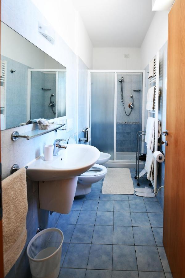 Residence Marlin Riccione Ngoại thất bức ảnh
