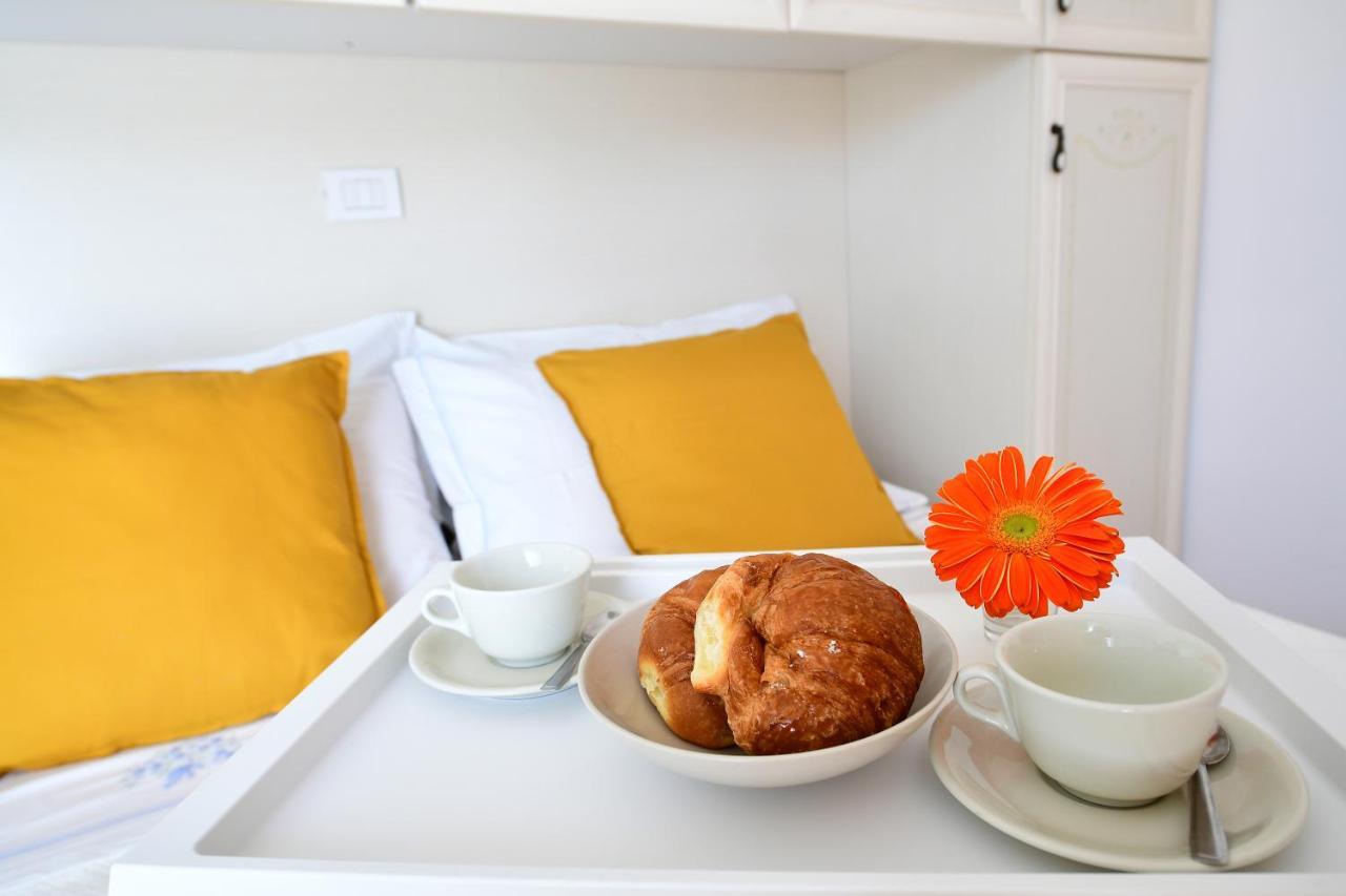 Residence Marlin Riccione Ngoại thất bức ảnh