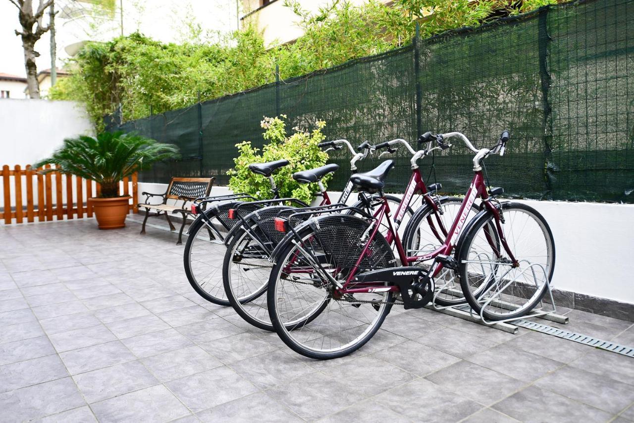Residence Marlin Riccione Ngoại thất bức ảnh